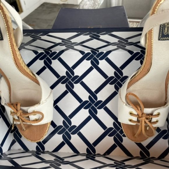 Ladies size 10 Milly Sperry Top Sider - Picture 2 of 14